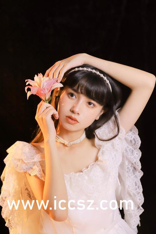 17c吃瓜爆料图片,揭秘娱乐圈幕后真相